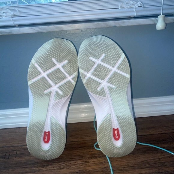 Tiffany blue🩵pumas high top sneakers real sneakers mermaid blue sneakers - Picture 2 of 7